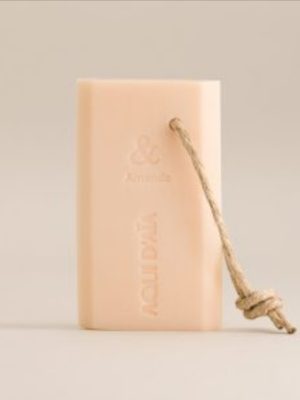 AQUI D'AIA Almond Slice Soap On A Rope